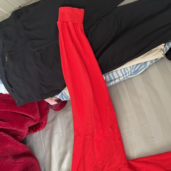 Nickelodeon Red Crop Top - Picture 7 of 7